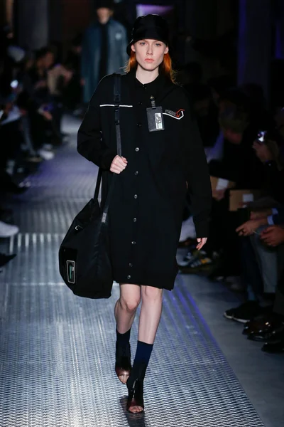 Look 7